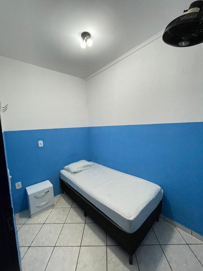Portaria E Circulacao De Hospedes So Ate 23 Horas - Reabre As 5 Horas - Compartilhado Tompell Hostel Ponta Porã Exterior foto