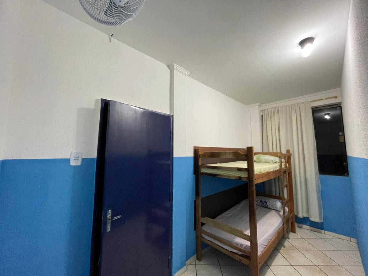 Portaria E Circulacao De Hospedes So Ate 23 Horas - Reabre As 5 Horas - Compartilhado Tompell Hostel Ponta Porã Exterior foto